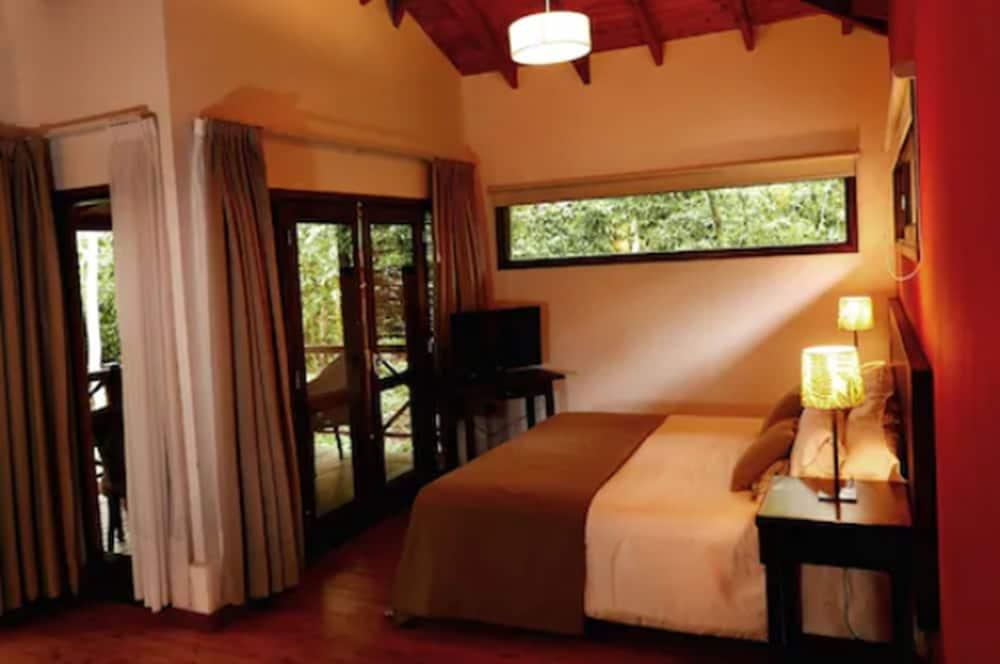 Selva De Laurel Hotel
